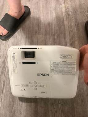 Epson EX3220 3LCD Projector